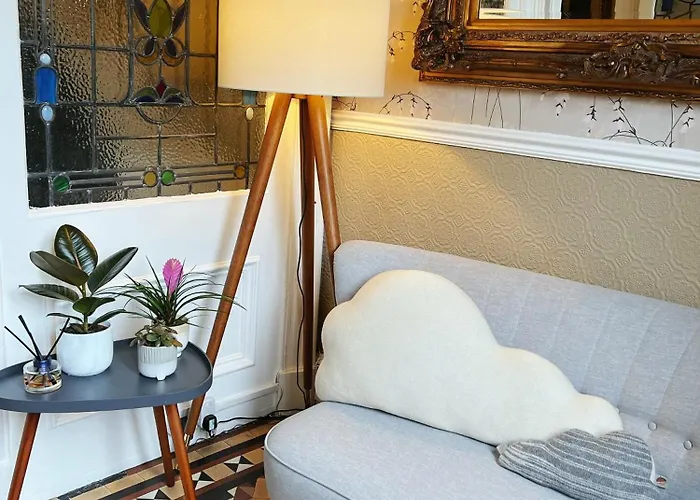 Gladstone House 4* Edinburgh