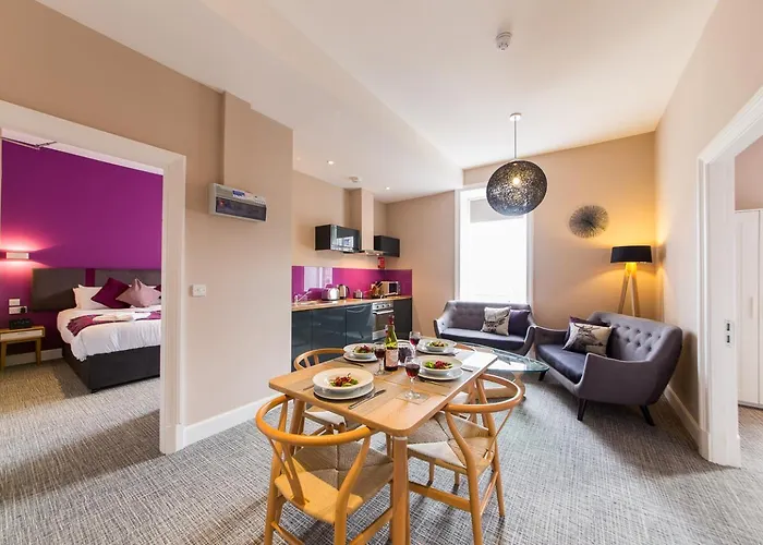 The Spires Serviced Apartman *