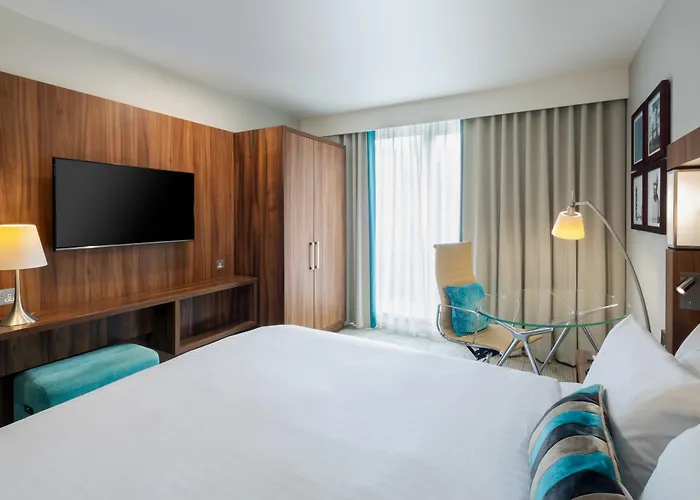 爱丁堡万豪万怡酒店 4* 爱丁堡