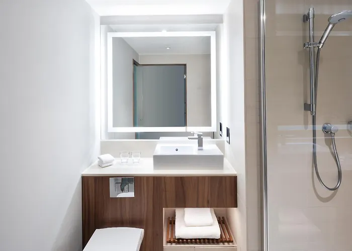 爱丁堡万豪万怡酒店 爱丁堡