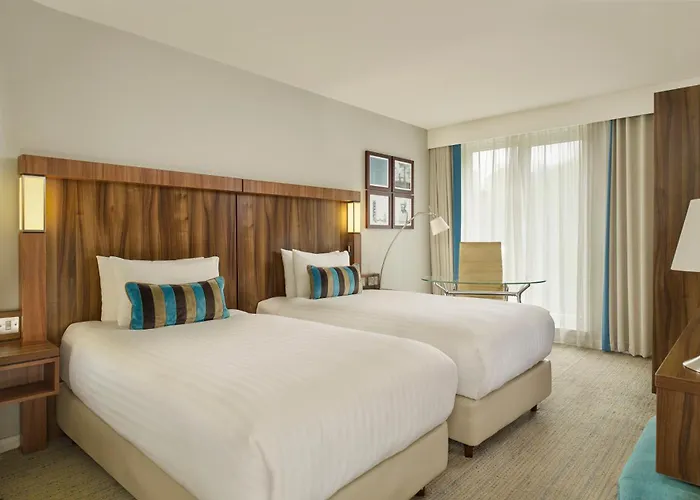 爱丁堡万豪万怡酒店 酒店