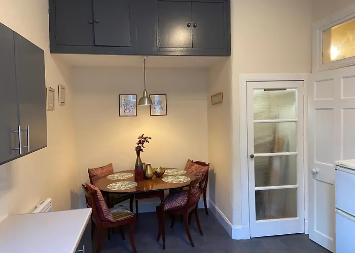Nice Apartment Edinburgh