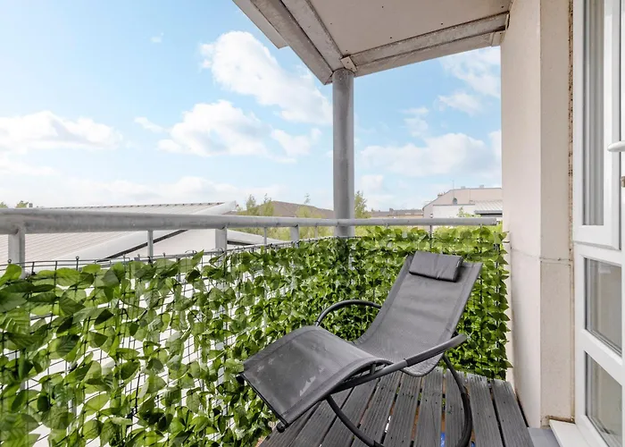 Joivy Elegant Flat With Balcony