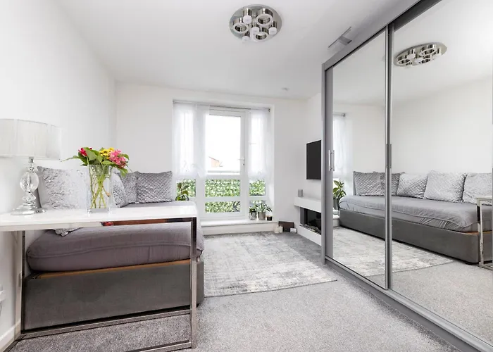 Joivy Elegant Flat With Balcony Appartement
