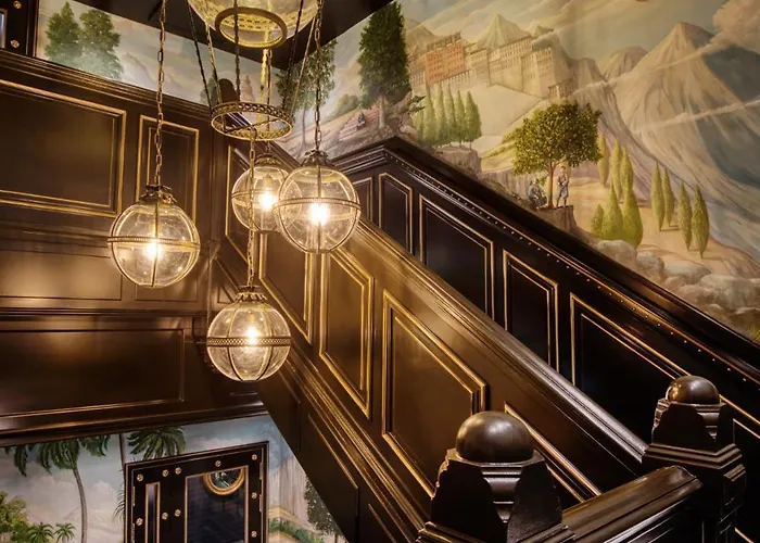 Hotel 100 Princes Street 5*