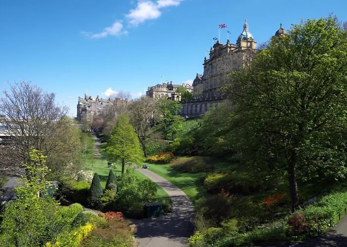 Hotel Travelodge Queen Street