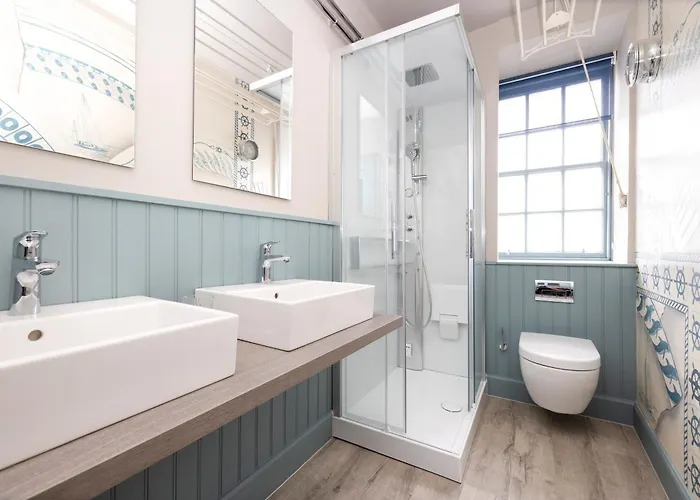 Joivy Eclectic Near Castle *