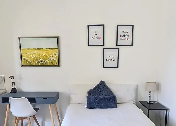 Apartment Huge In The City Edinburgh