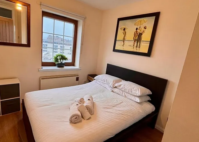 公寓 Sunshine On Leith. The River View Apartment! *