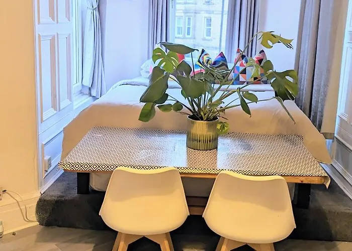 Friends Family Center