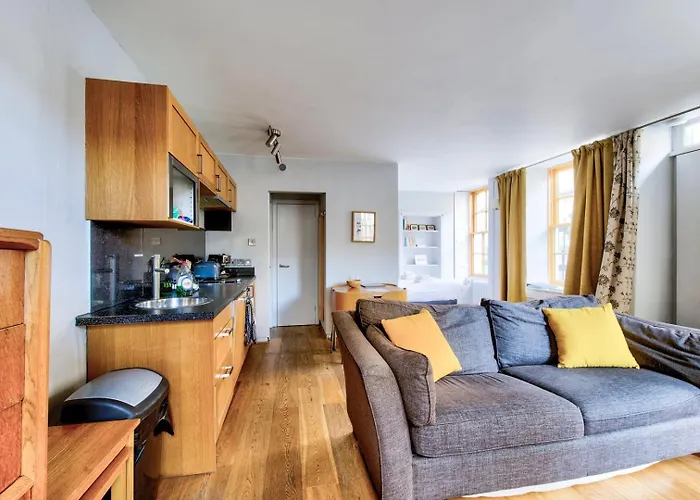 アパート Guestready - Edinburgh's New Town Cosy Hideaway