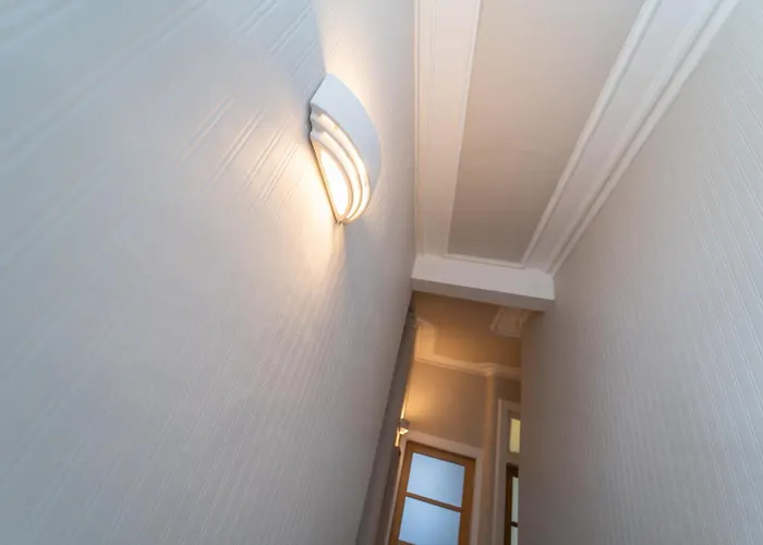 Beautiful Spacious Victorian Town House Edinburgh
