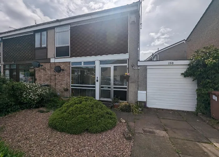 Gorgeous Full In Daire