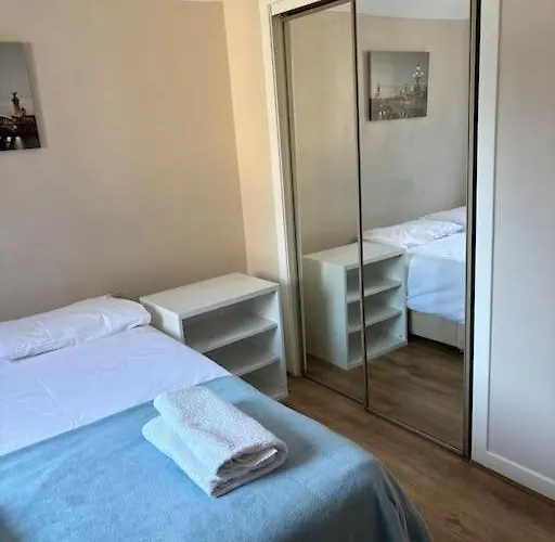 Quiet For Upto 4 People Appartement