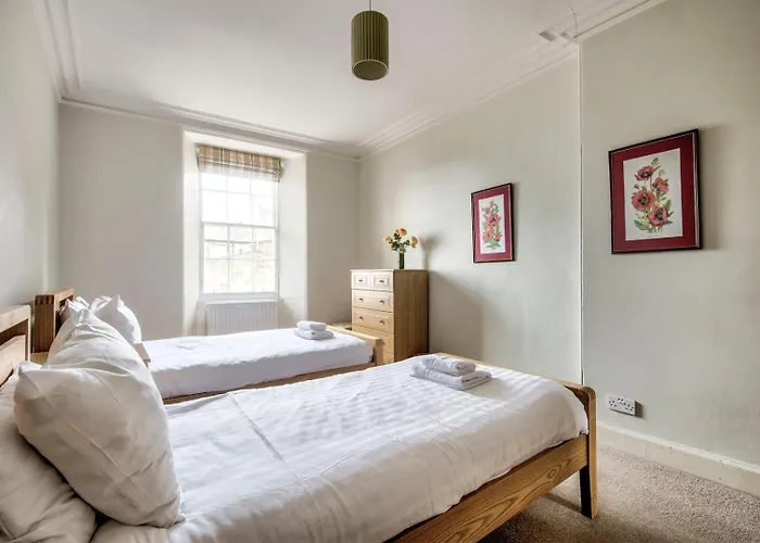 דירה Guestready - Charming In Old Town אדינבורו
