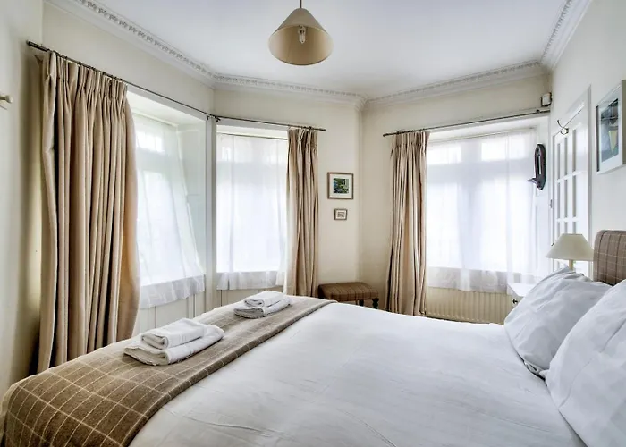 Guestready - Classic Charm Near Holyrood Park *