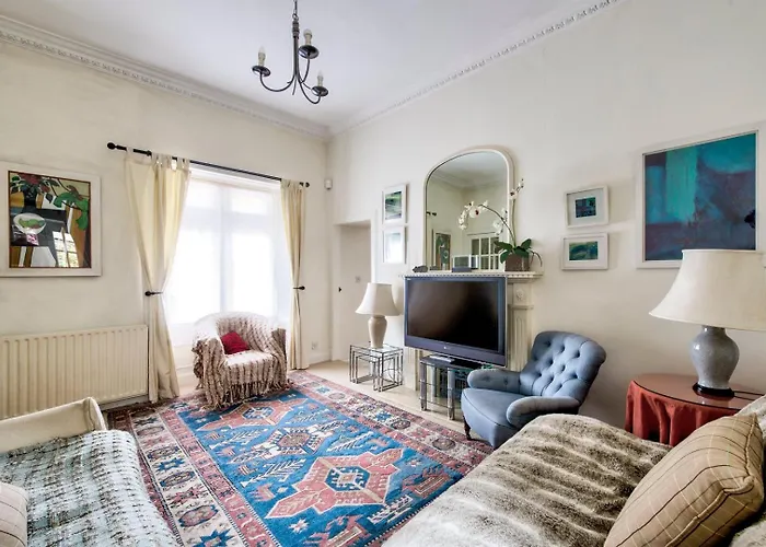 Prázdninový dům Guestready - Classic Charm Near Holyrood Park Edinburgh