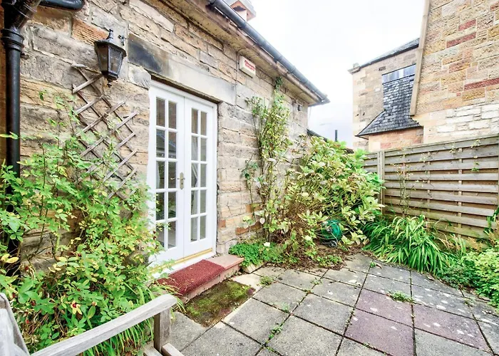 Guestready - Classic Charm Near Holyrood Park Edinburgh