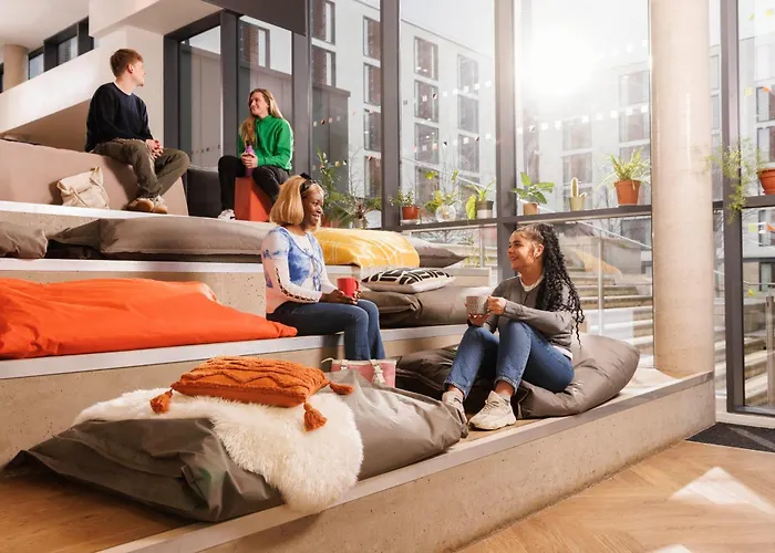 Unite Students - Salisbury Court Apartmán