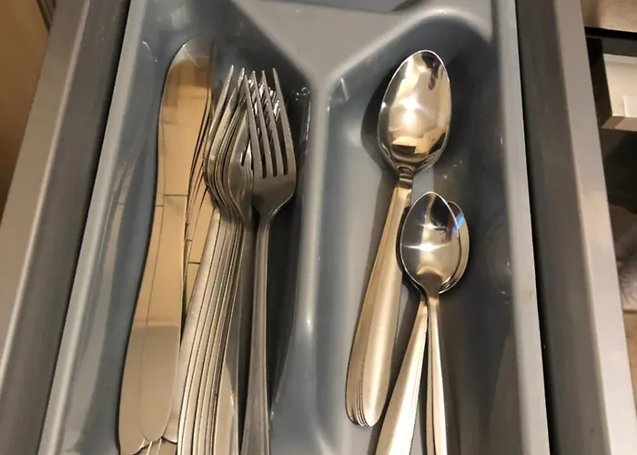 15 Mins To Princes Street Spacious Lakeside With Free Parking إدنبرة