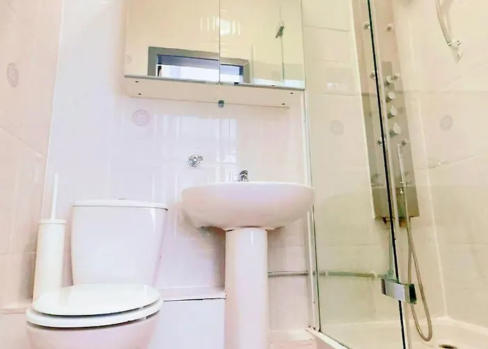 River Haven 2* Edimburgo