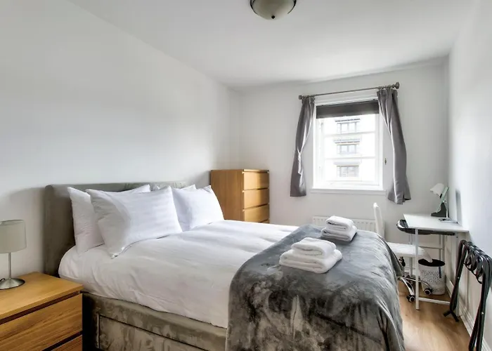 Guestready - Stylish W/ Parking Near 爱丁堡