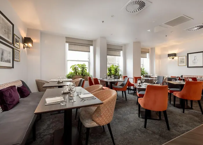 The Gait At Hill Square *