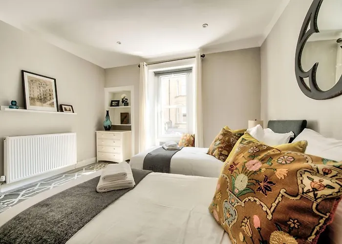 Guestready - Spacious And Beautiful 2br Flat In Morningside Apartmán Edinburgh