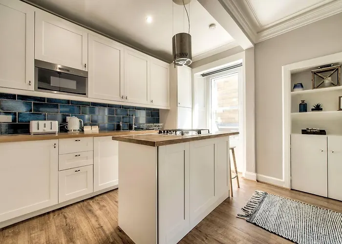 Guestready - Spacious And Beautiful 2br Flat In Morningside Apartmán