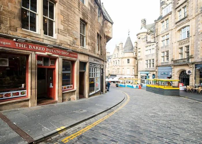 Lejlighed Guestready - Bright & Airy 1br Flat In Center Edinburgh