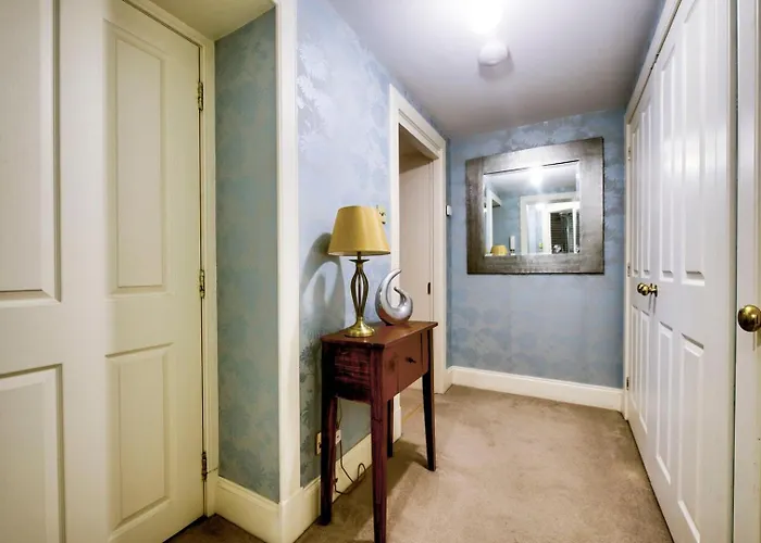 Guestready - Beautiful New Town Studio, With Patio *