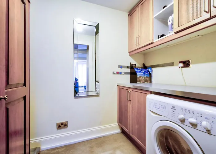 Guestready - Beautiful New Town Studio, With Patio