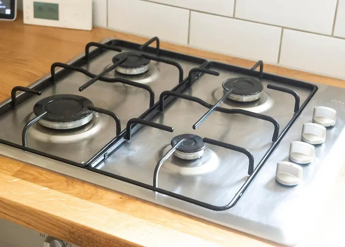 Daire Guestready - Picturesque 1bd In Dean Village *