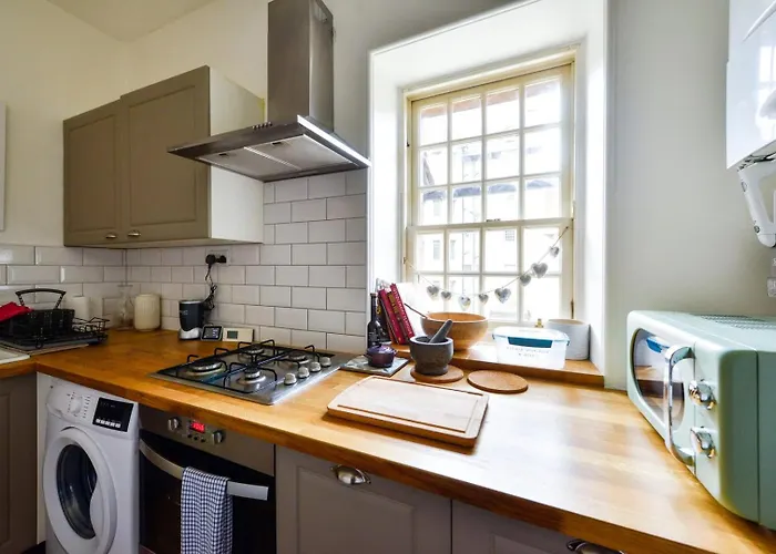 Guestready - Picturesque 1bd In Dean Village 아파트