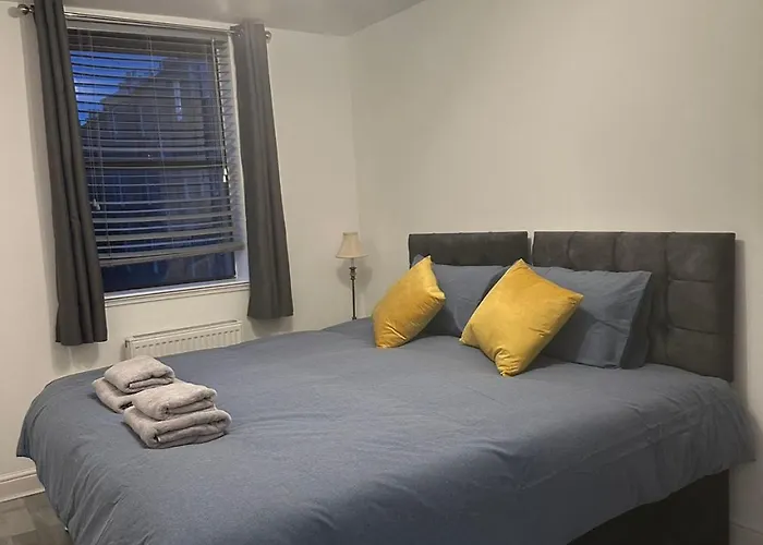 Lauriston 4 Bedroom 7 Beds Duplex Edinburgh