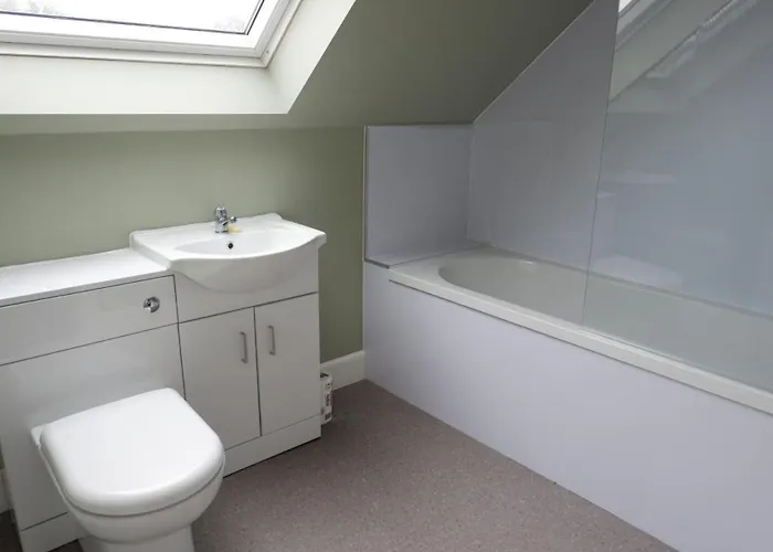 Daire Corstorphine Edinburgh