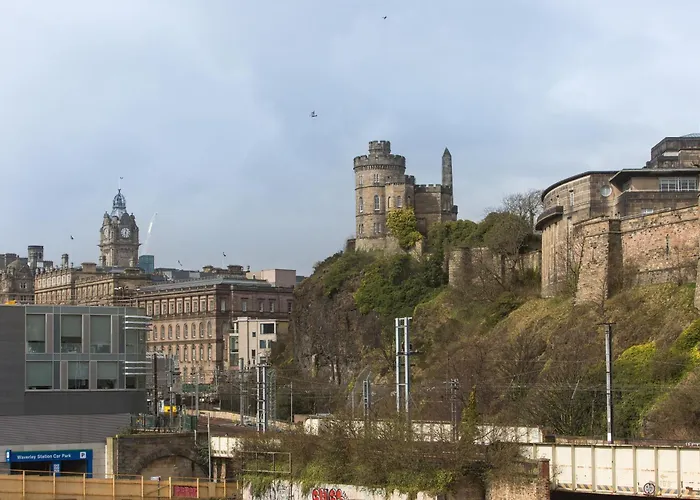 Old Tolbooth Wynd - 393 Edimburgo