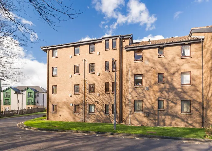 Boat - 409 * Edinburgh