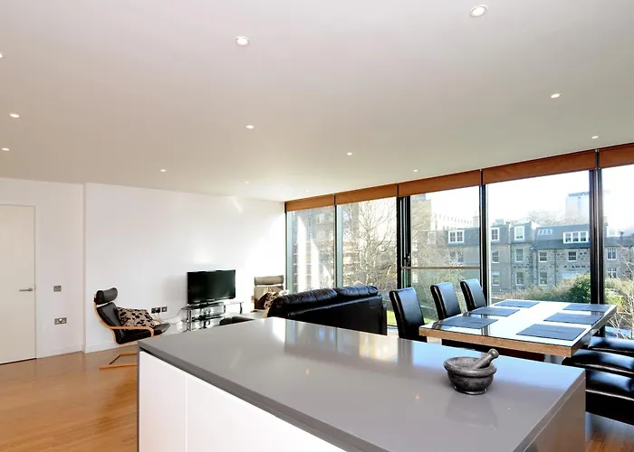 Simpsons Loan - 273 * エディンバラ