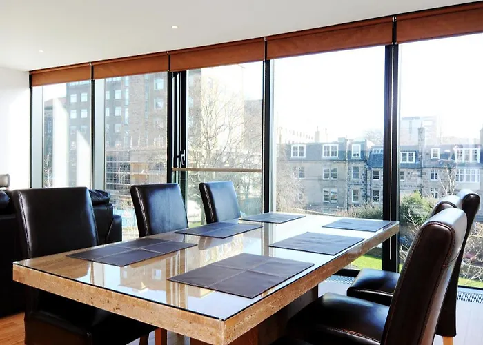 Simpsons Loan - 273 アパート エディンバラ