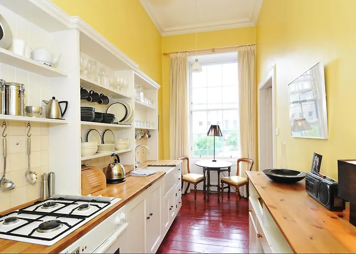 Apartament Gayfield Square - 217 *
