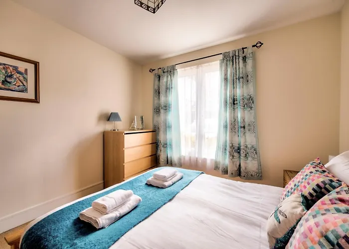 Apartamento Guestready - Bright Near New Town