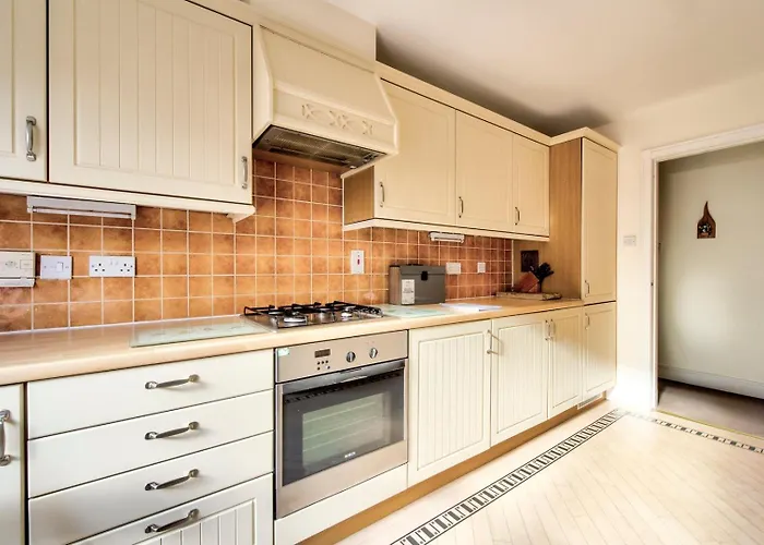 Guestready - Bright Near New Town Edinburgh