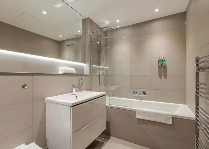 Dragon - Centre 2 Bed Апартаменты *