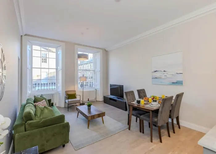 Dragon - Centre 2 Bed *