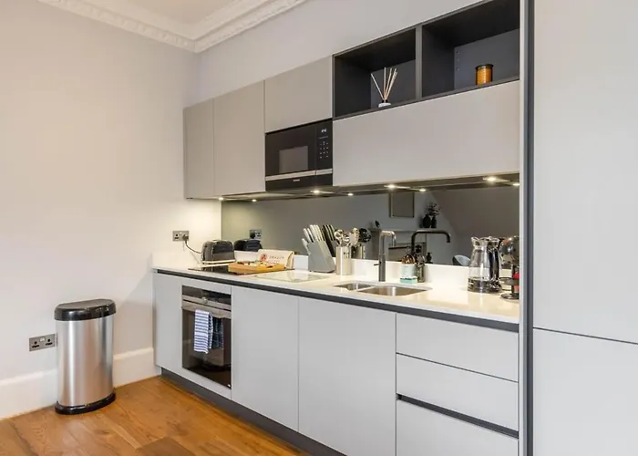 דירה Dragon - Ladon - 2 Bed Centre Luxury אדינבורו