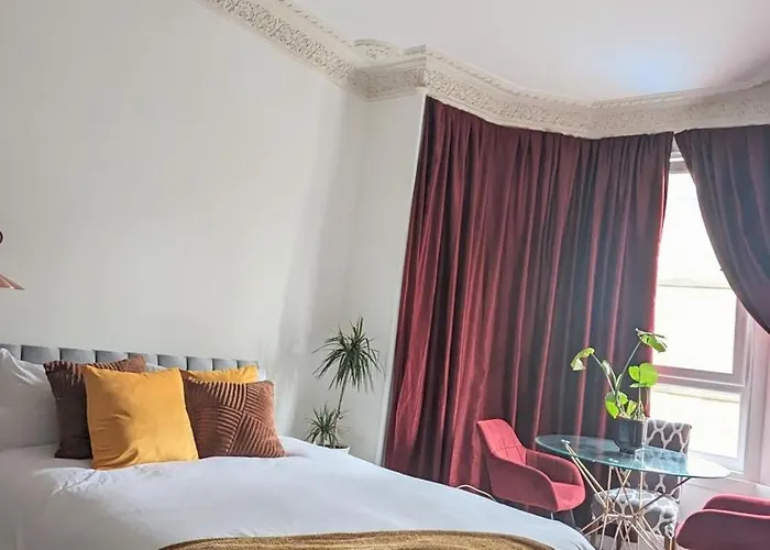 City Δωμάτια σε οικογενειακή κατοικία Εδιμβούργο