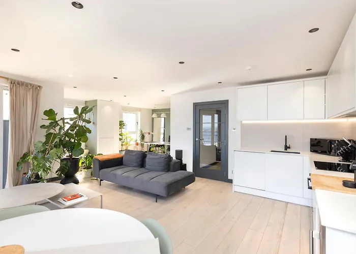 Joivy Fabulous With Bay View Terrace Apartment