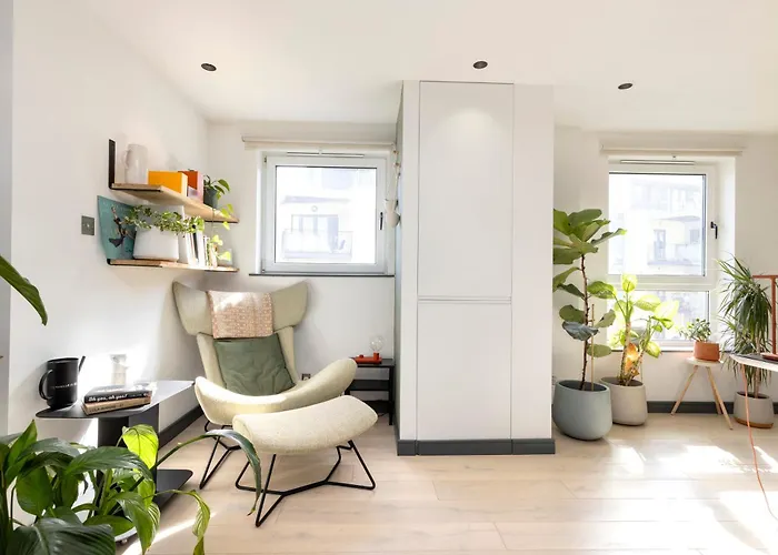 Apartment Joivy Fabulous With Bay View Terrace Edinburgh