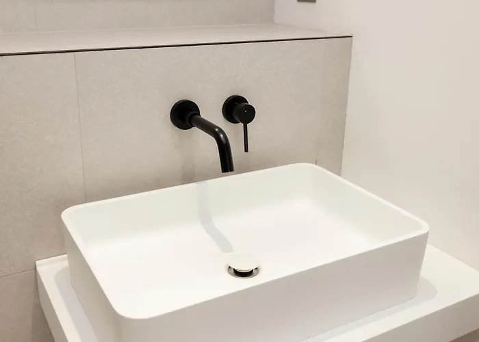 Joivy Fabulous With Bay View Terrace Apartment Edinburgh